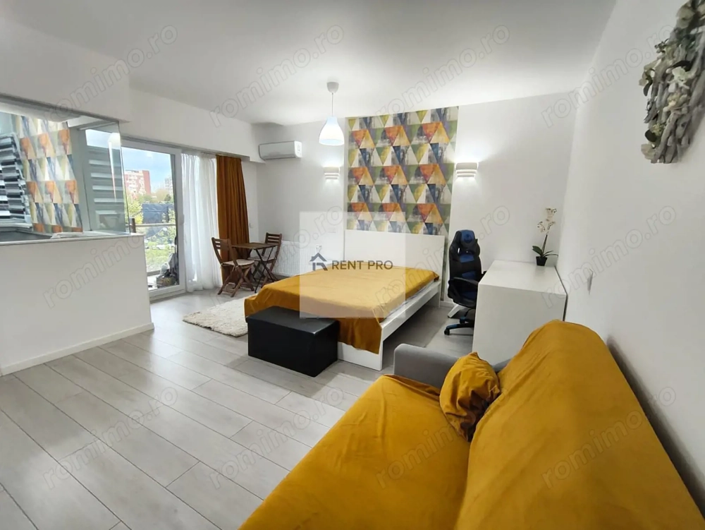 Studio GranVia Park Plaza Mall