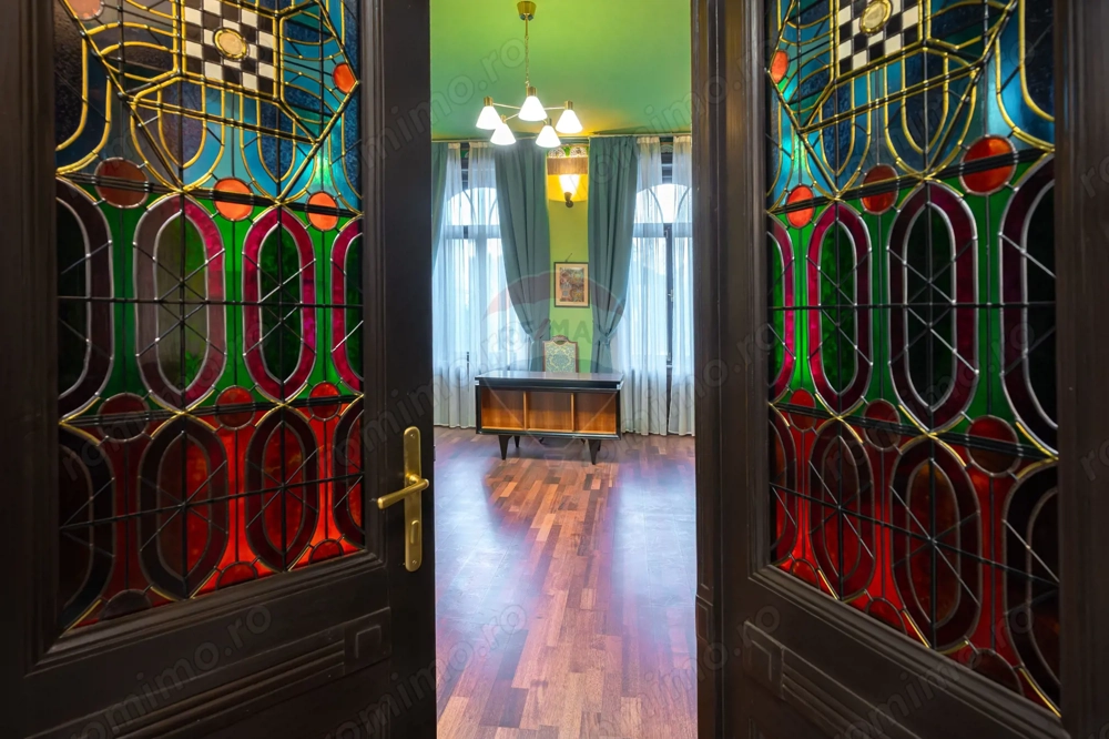 Proprietate unica in cladire istorica, 130 mp, Brasov