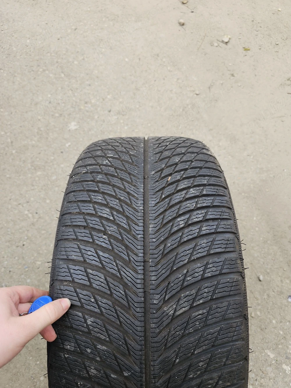 vand set anvelope michelin alpin 245 35 19/265 35 19