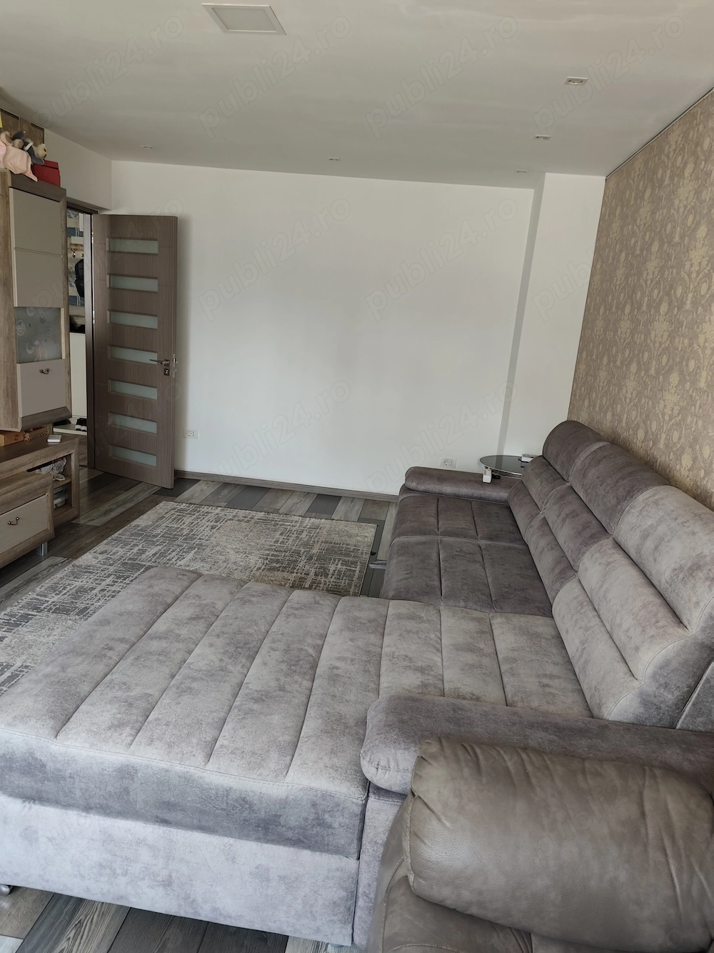 Vând apartament cu 2 camere Constanța 