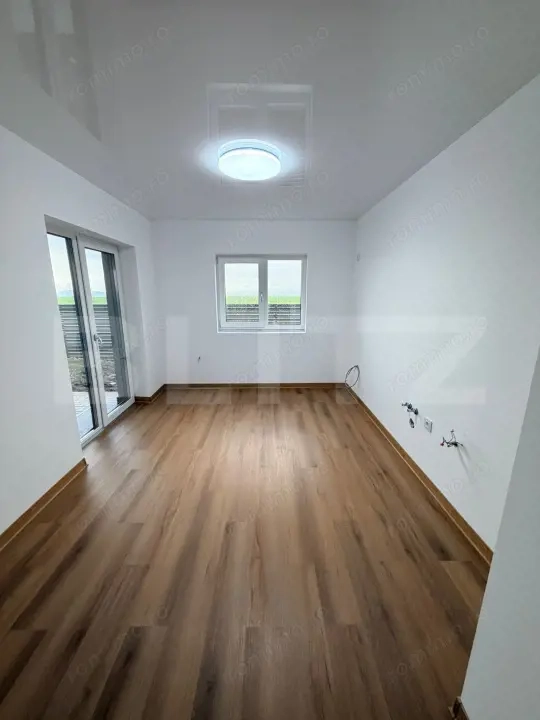 2 CASE MODERNE DE VANZARE – 4 camere |Pompă de căldură |Tavan extensibil Barisol