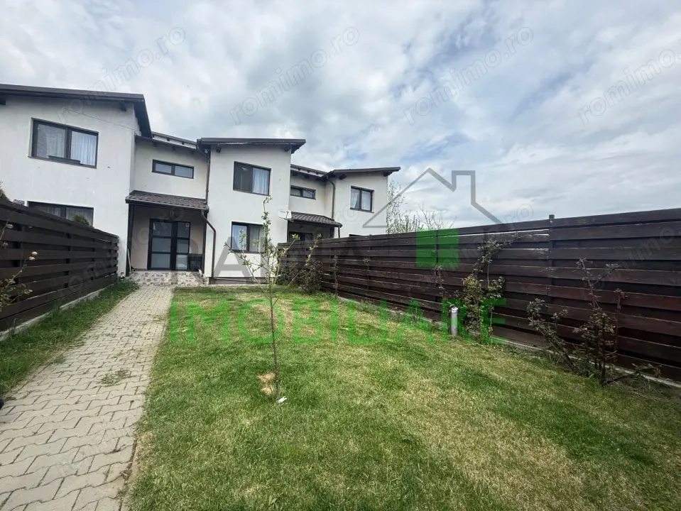Casă Înșiruită Hărman 4 Camere, Curte Teren 225 mp