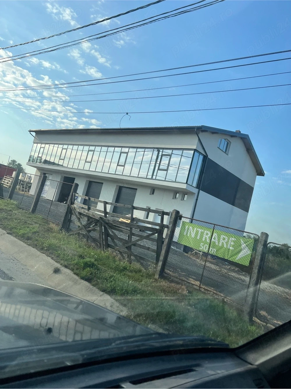 Ofer spatiu comercial in chirie zona Dura