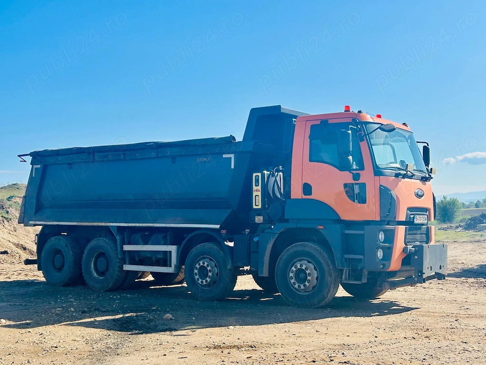 Sc dumsil med srl angajeaza  sofer profesionist 