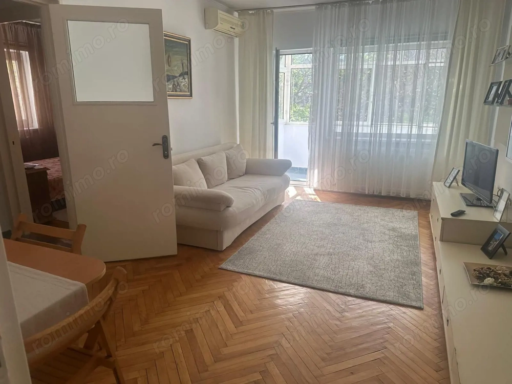 City park --apartament 2 camere et 1 cu gaze