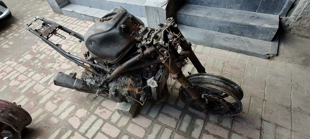  Kawasaki Z900, 2022, inmatriculata RO 2025, cu daune de Incendiu