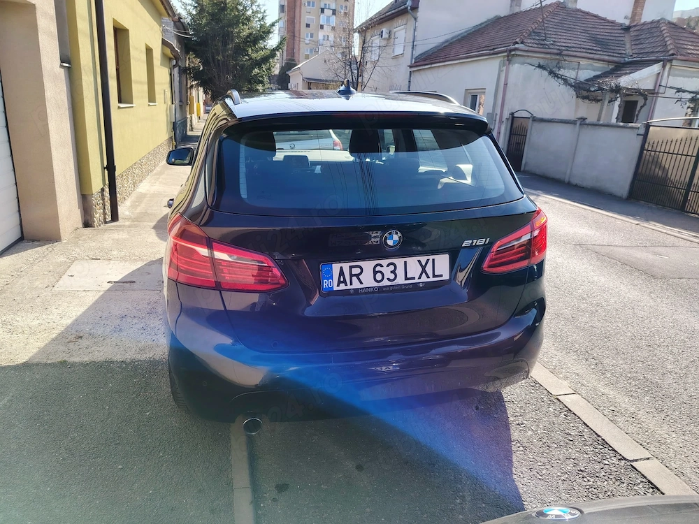 Vând BMW model seria 2