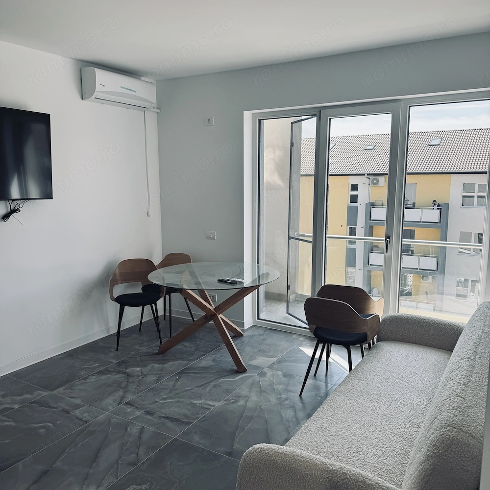 Vand 2 camere bloc nou mobilat si utilat!