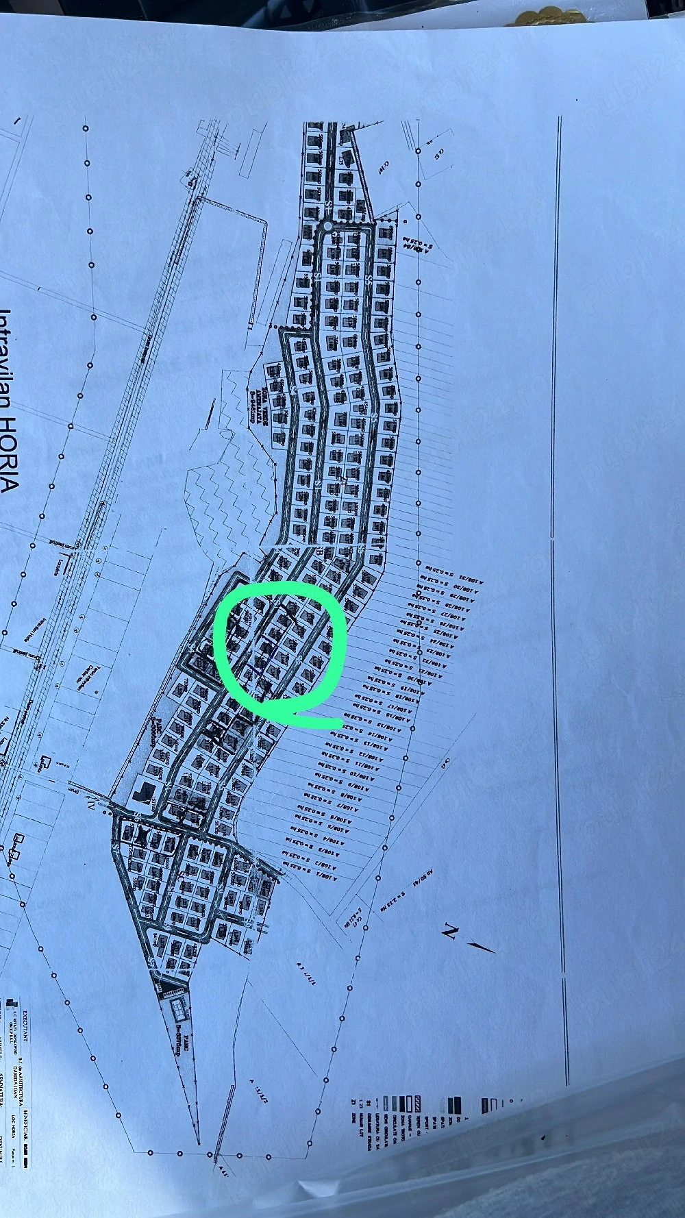 Teren intraviran de vânzare in Horea