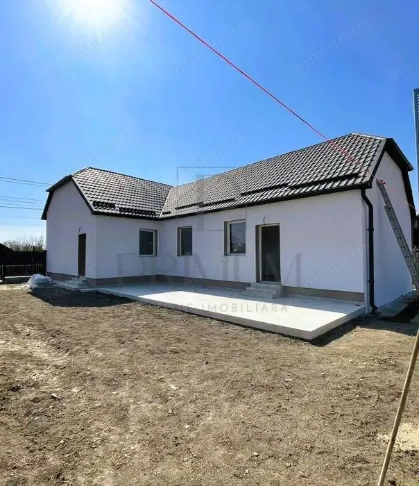 Utvin- toate utilitatile- strada asfaltata