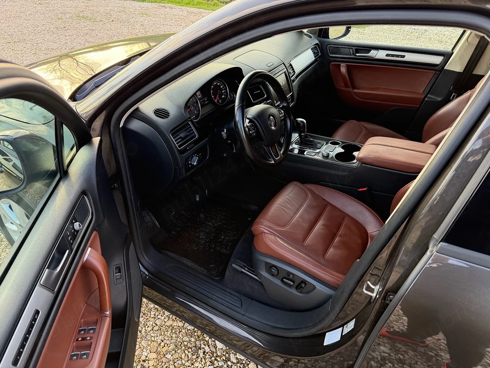 Volkswagen Touareg 3.0 262cp 2016