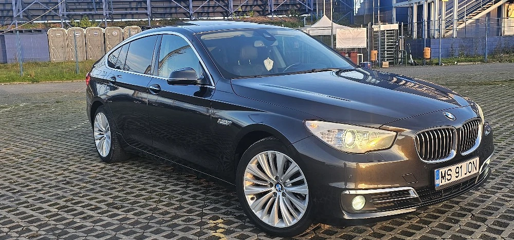 BMW Seria 5 Gran Turismo 520d (Distribuție nouă)