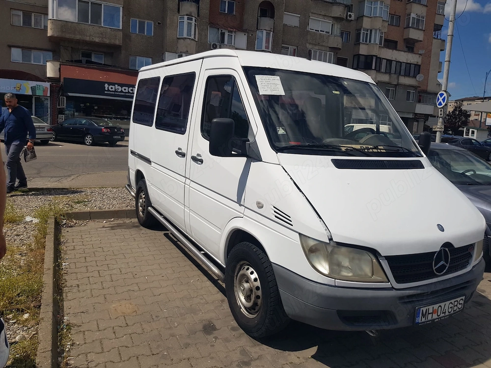 Microbuz Mercedes Sprinter, 9 locuri