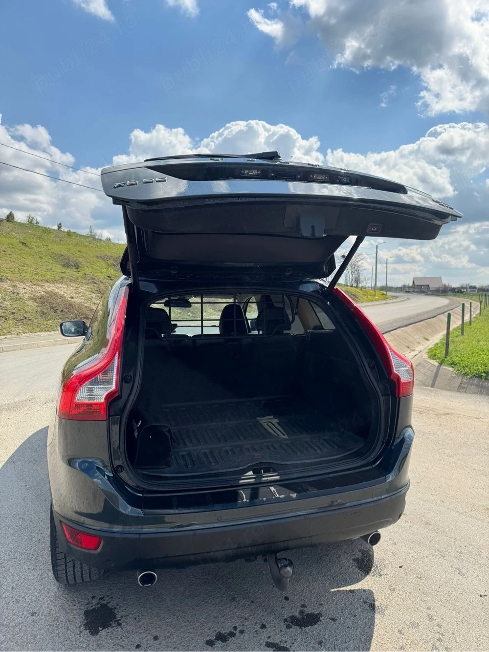 Volvo XC60, an fabricație 2012, motor 2.4 diesel, cutie automată