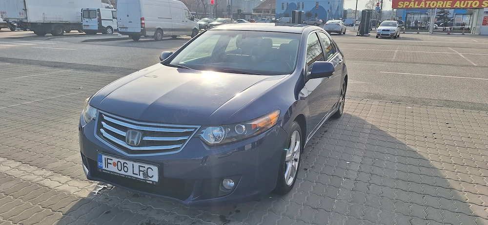 Honda Accord 2.4 Executive | K24 | Full | 2009 | Necesită atenție interior | 2500 