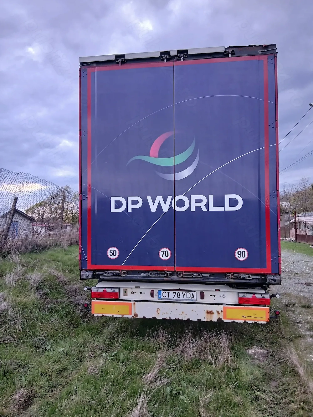 Vând semiremorcă prelată Krone 