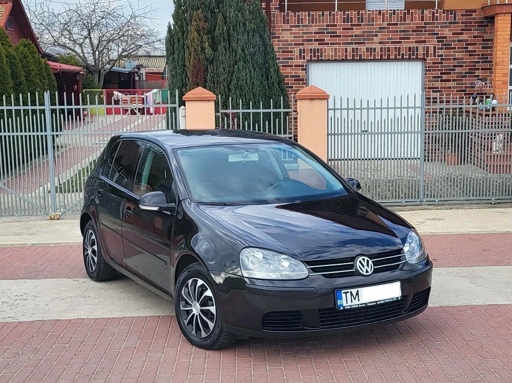 Vw Golf 5 1.9 Diesel 105 cp an 2006 acte la zi fiscal pe loc