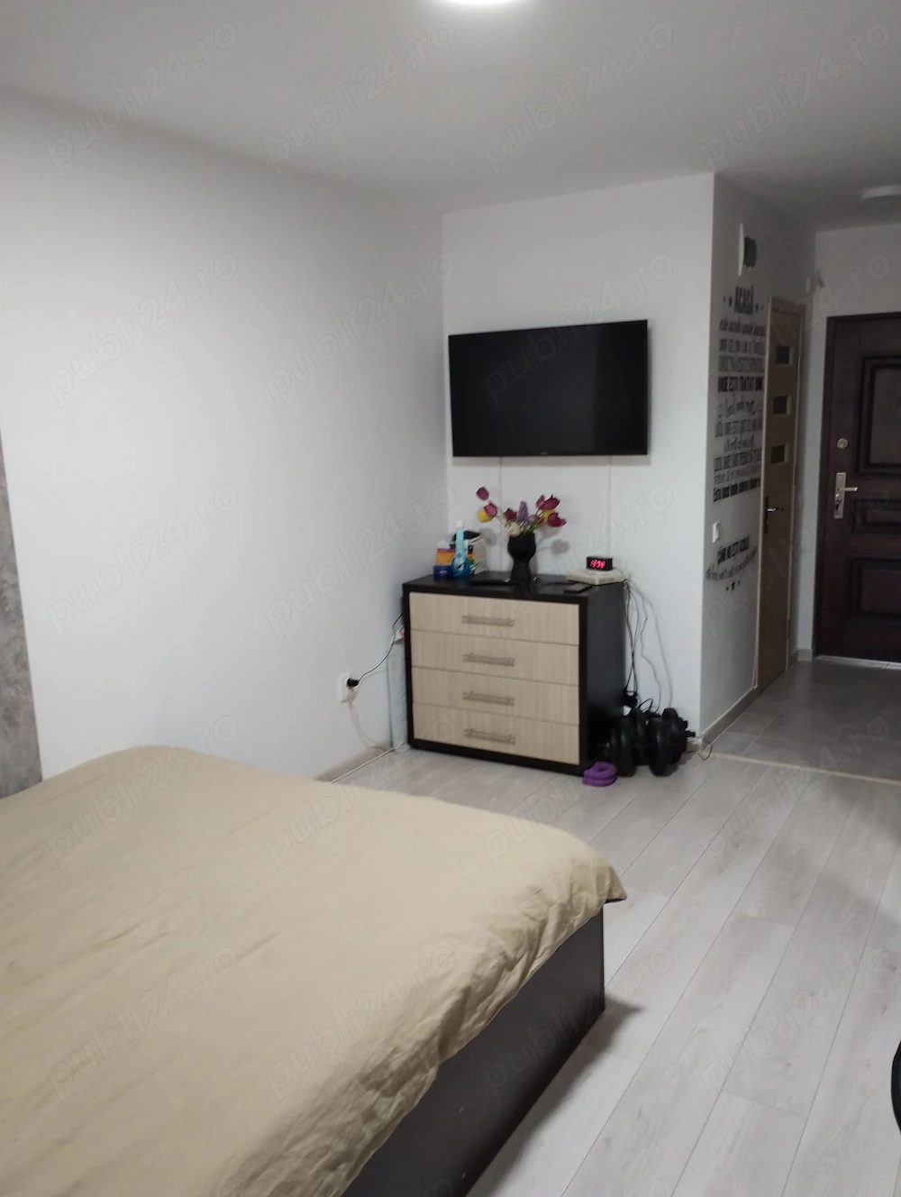 Garsonieră Modernă Bere - Zona Francesca | Mobilată & Utilată + PARCARE PRIVATĂ (Cadastru)