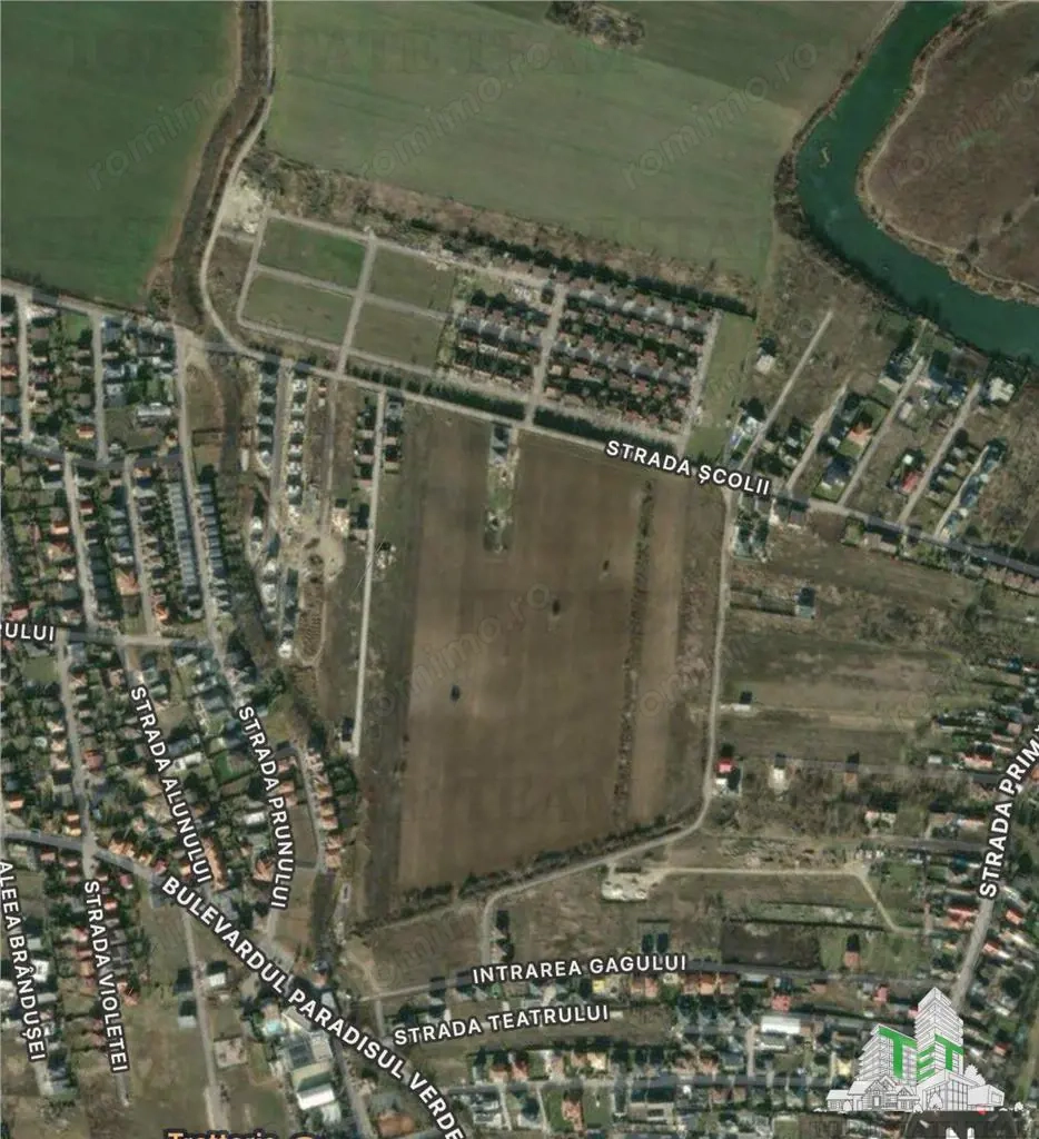 Teren intravilan 2447 mp langa Paradisul Verde | Deschidere 54 ml | 115 euro mp