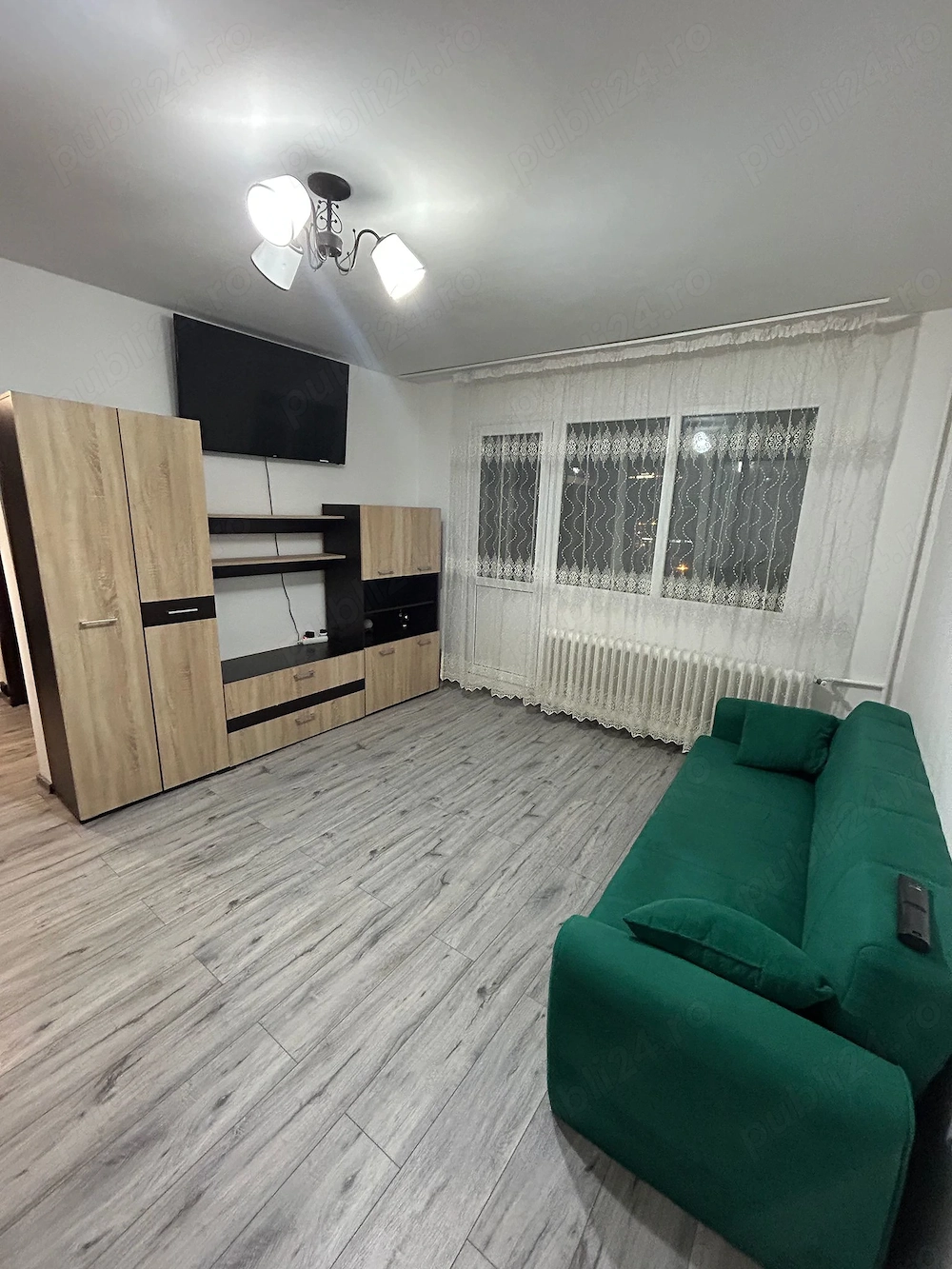 Persoana Fizica inchiriez Ap 2 Camere Podul Ros