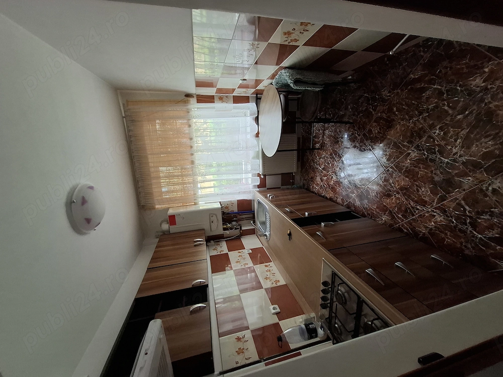 Inchiriez apartament 2 camere