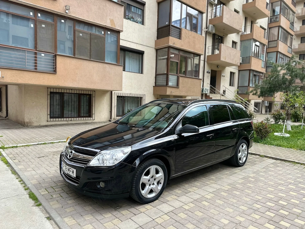 Opel astra h an 2009 impecabila benzina cu GPL 