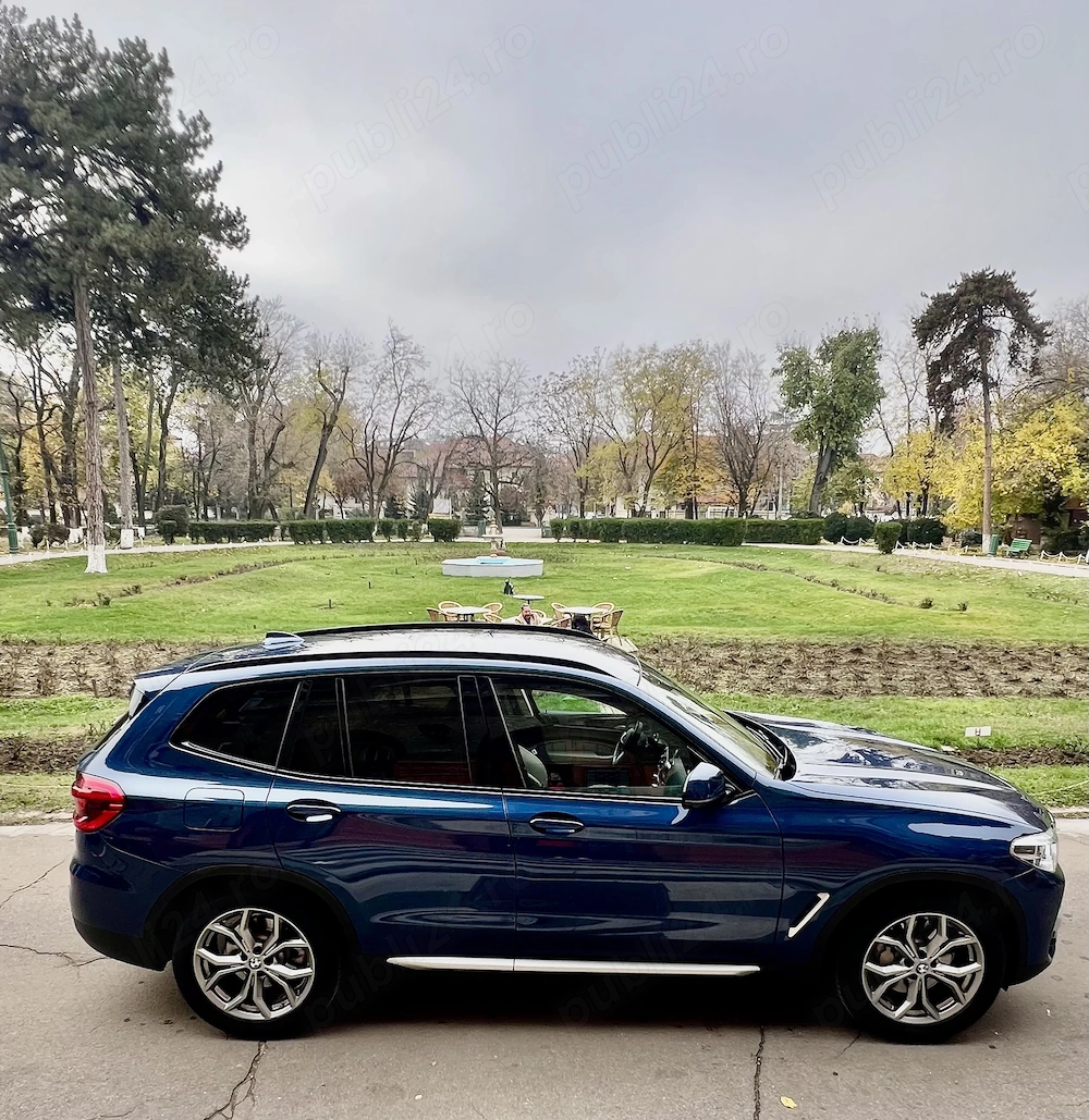 BMW X3 xDrive30e 2021 Plug-In Hybrid   PHEV, tracțiune integrală, albastra