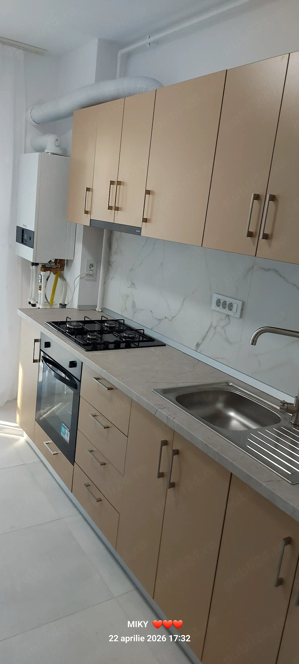 Închiriez garsoniera Tower Residence