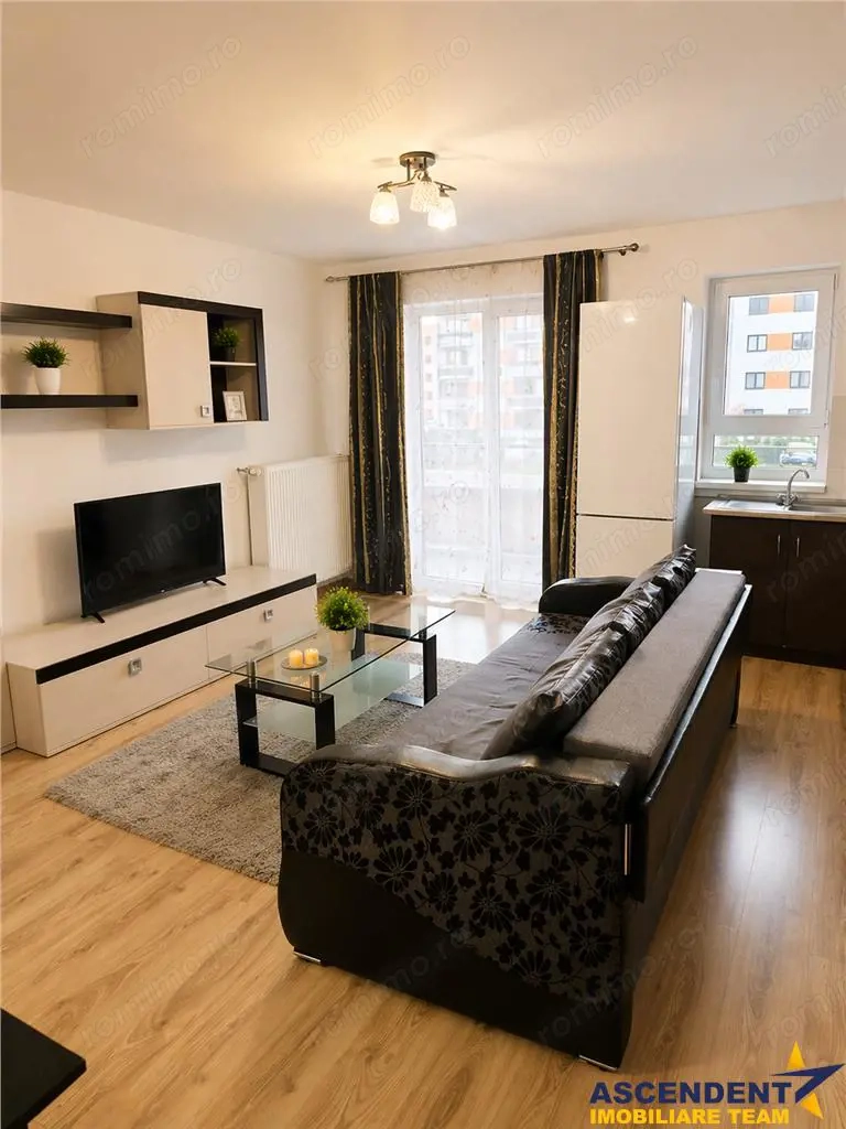 Apartament 2 camere, decomandat, etaj1, mobilat, utilat, parcare inclusa,Tractorul