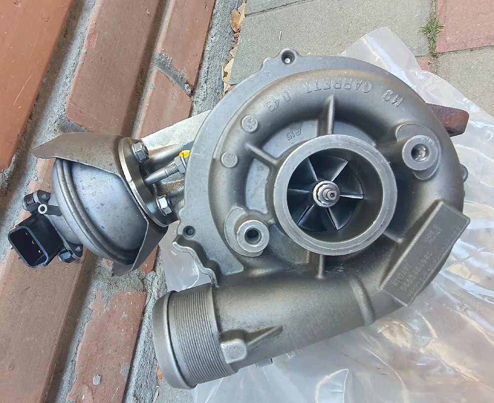 Turbo suflanta Ford Galaxy