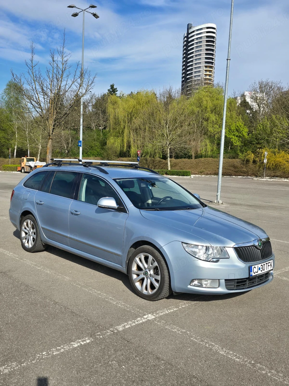 Vand Skoda Superb an 2011 2,0TDI 170cp