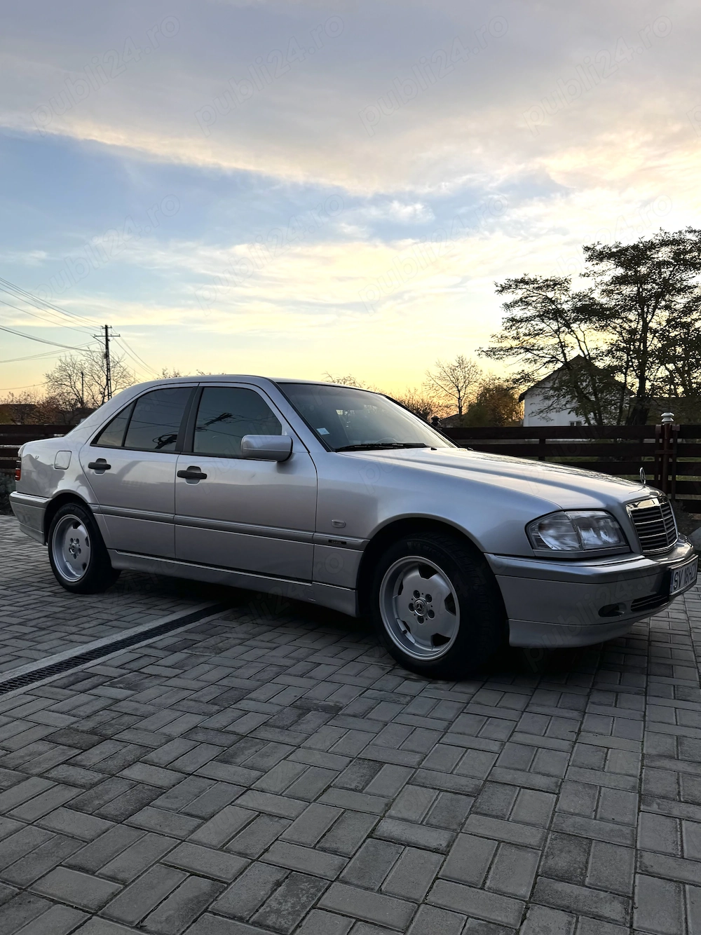 Mercedes W202 C180
