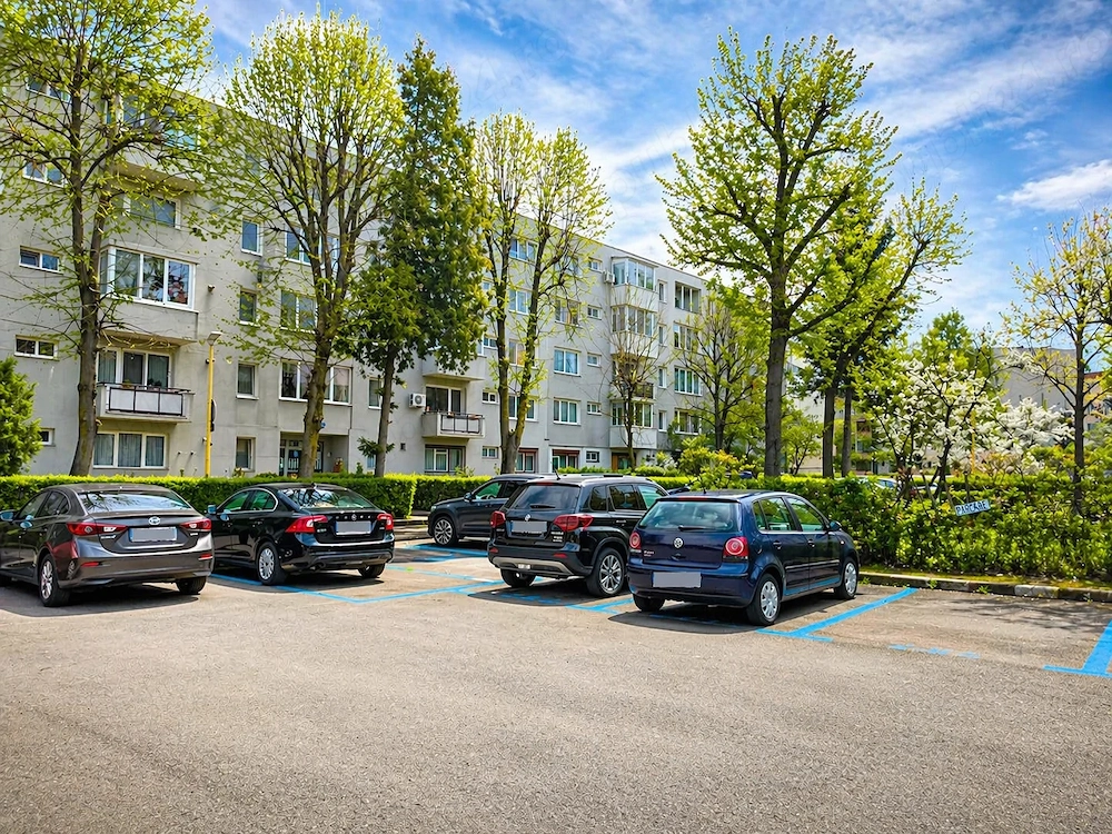 Apartament de renovat, zona Garii.