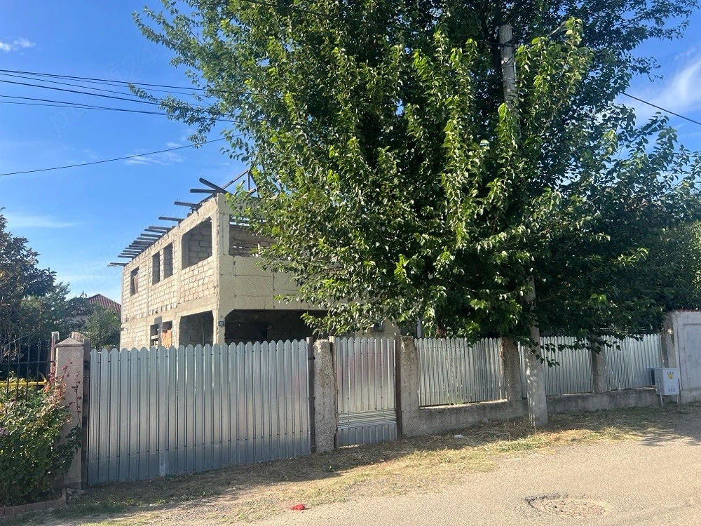 Casa de vanzare 
