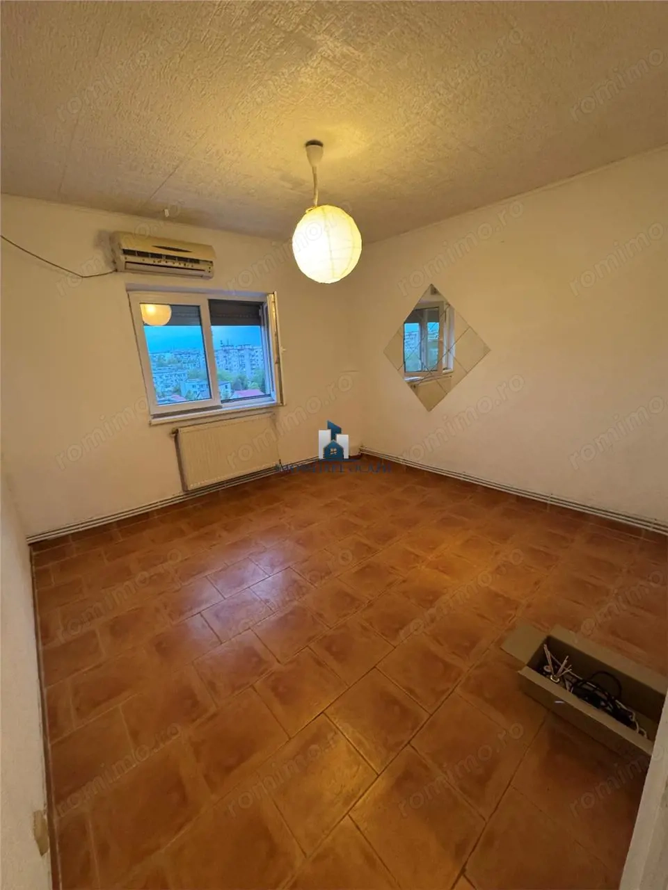 Apartament 3 Camere Decomandat Brancoveanu Hol H