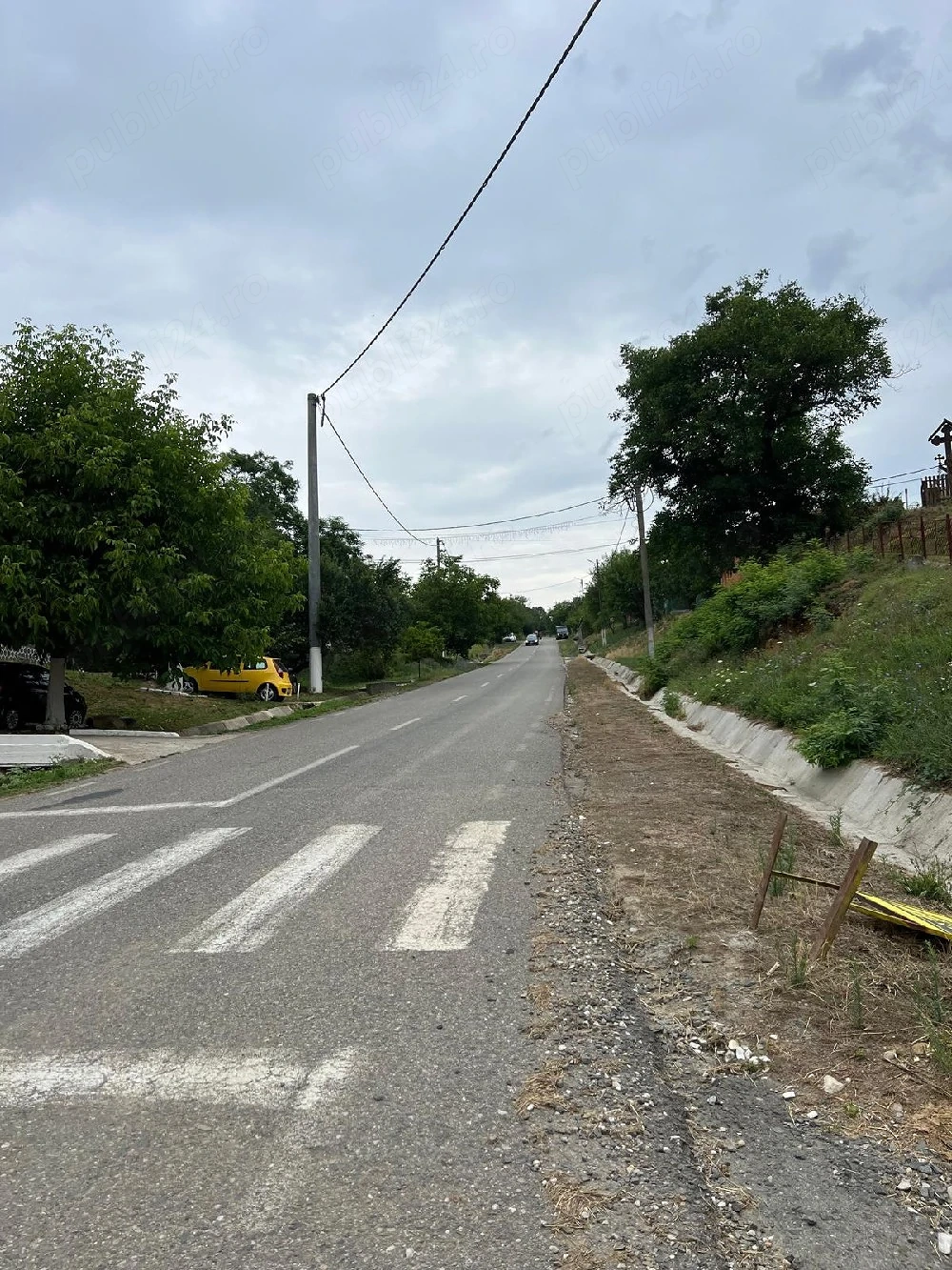 vand teren intravilan 