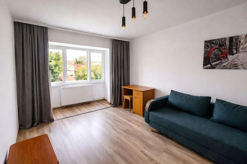 De închiriat garsonieră | Zorilor | 26 mp | balcon închis