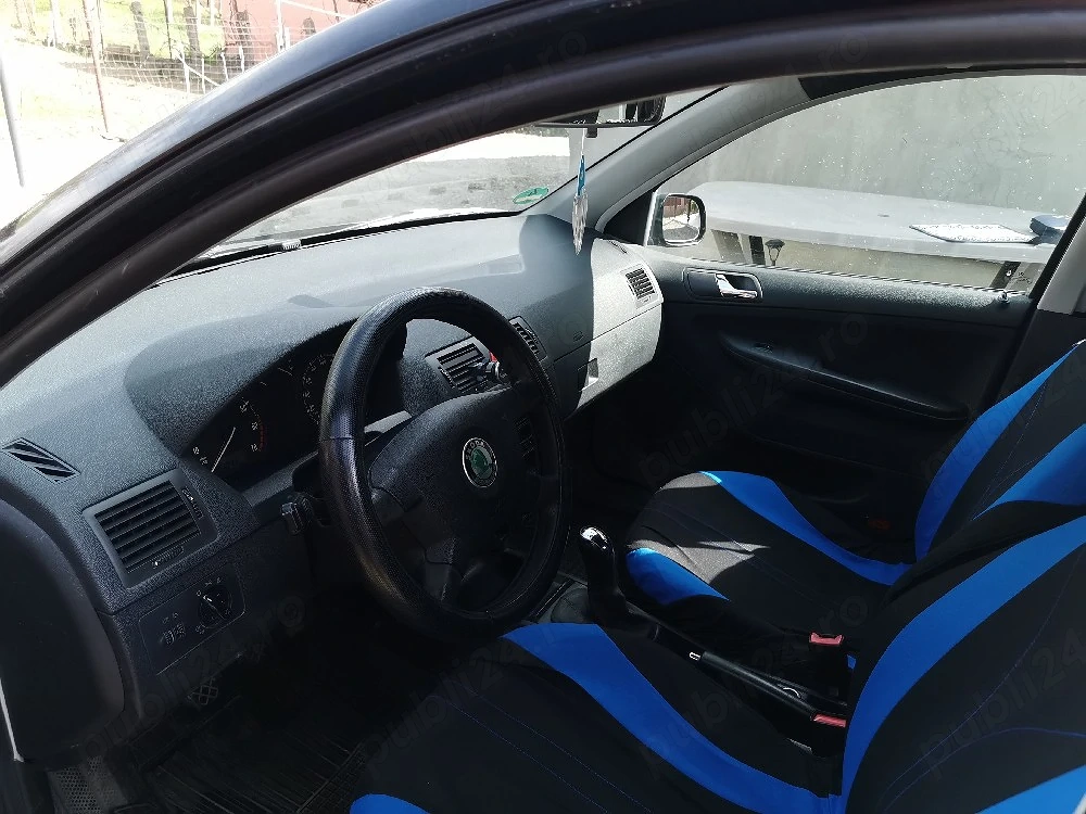 Vând Skoda Fabia 