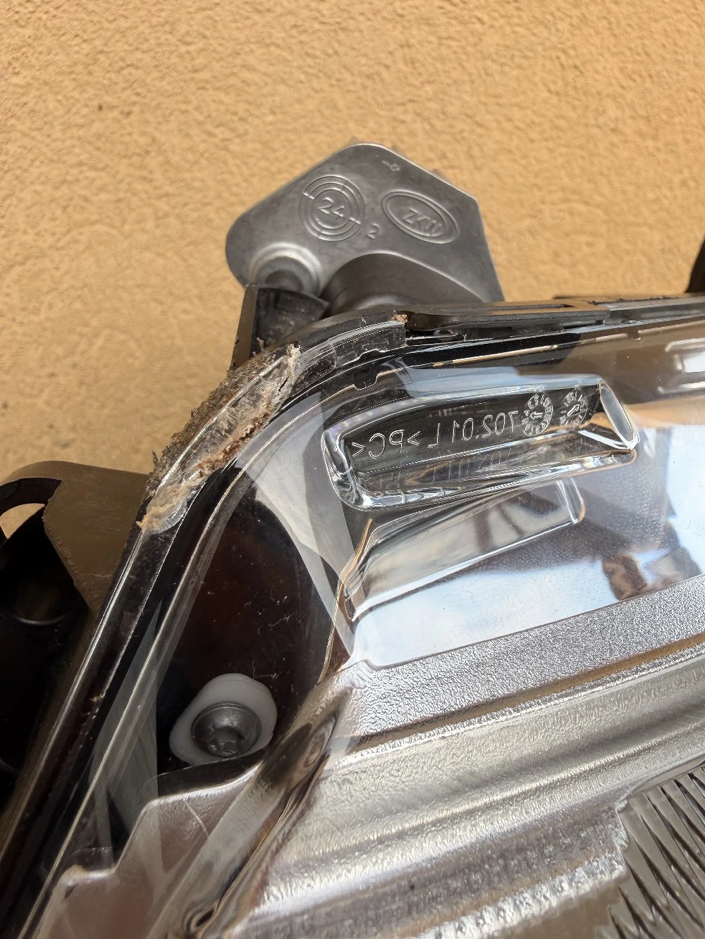 Far Volvo FH euro 6 stanga 