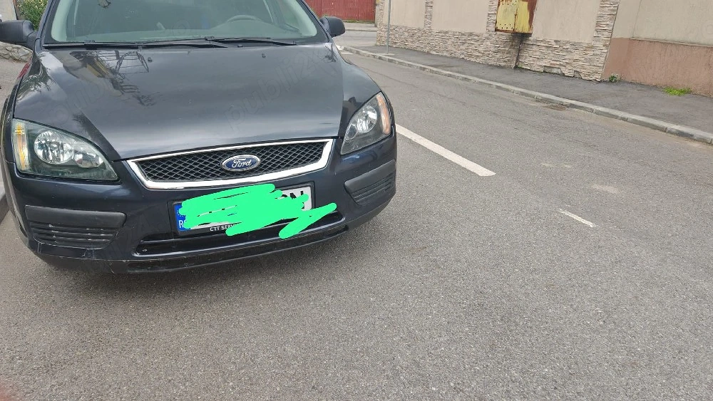 Set faruri Ford Focus 2 fundal negru - preț fix