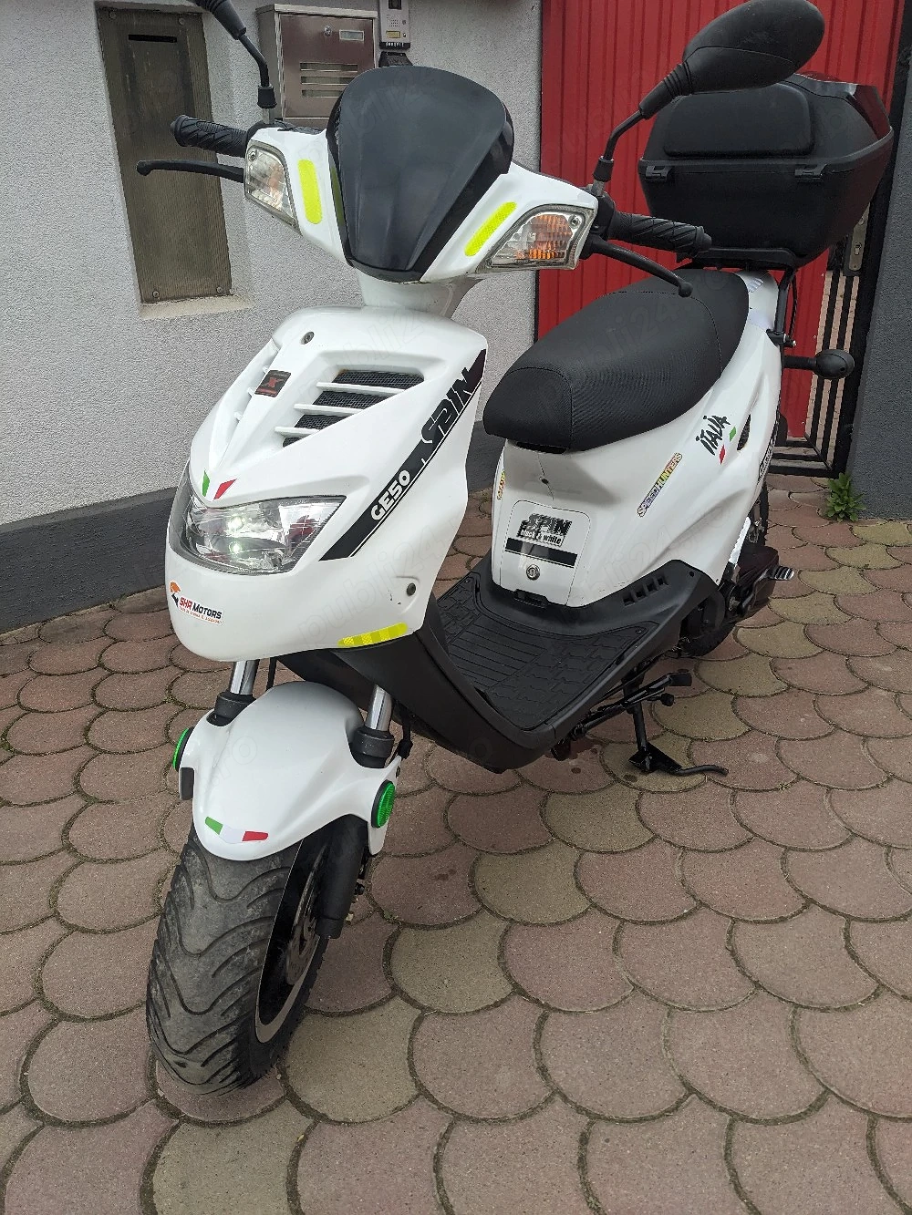 Scuter Explorer 49 cm 2 timpi 