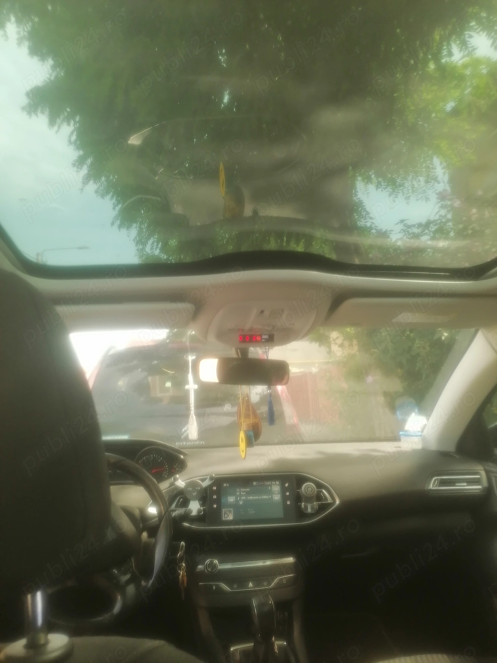 Vind Peugeot 308 2016