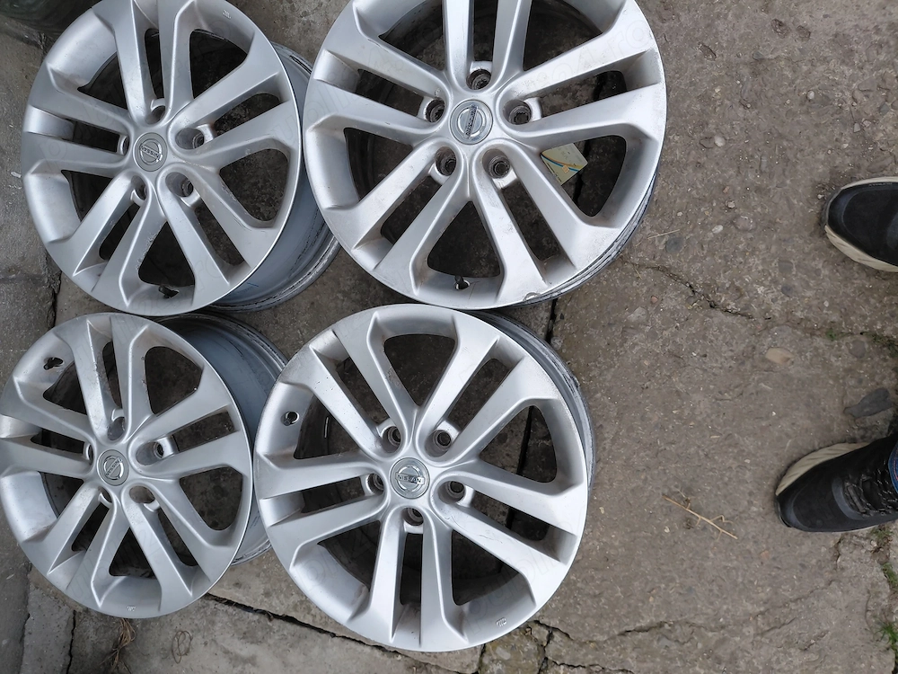 Vând roti nissan qashqai 