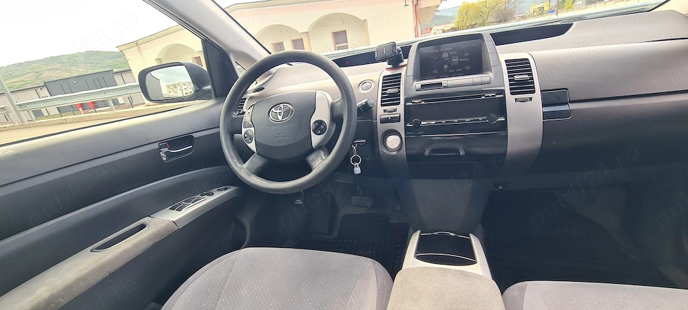 Toyota Prius 2, 2005