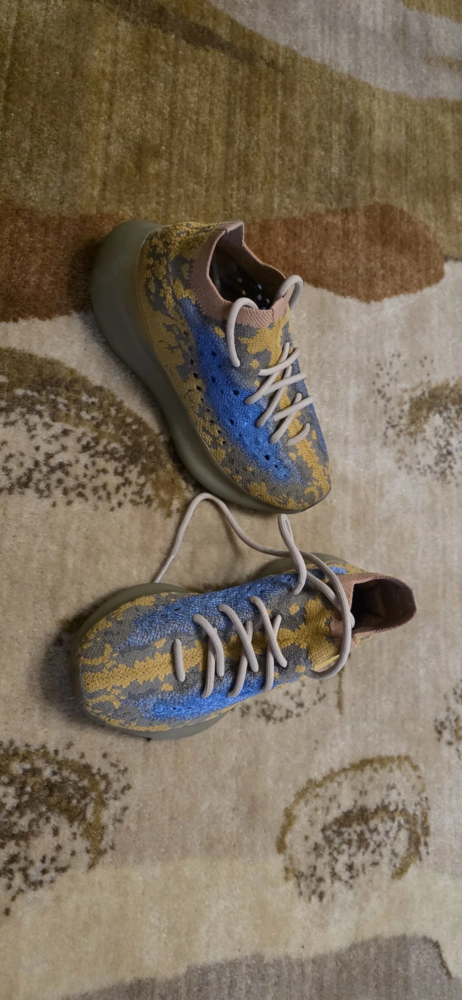 Pantofi Sport Adidas Yeezy 380