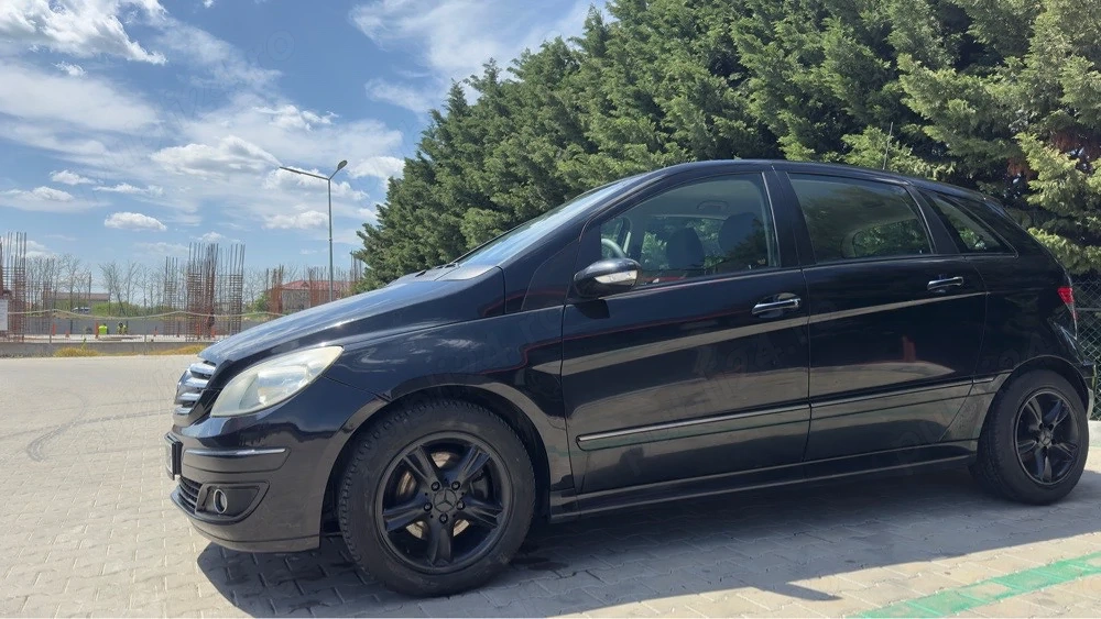 Mercedes-Benz B180CDI