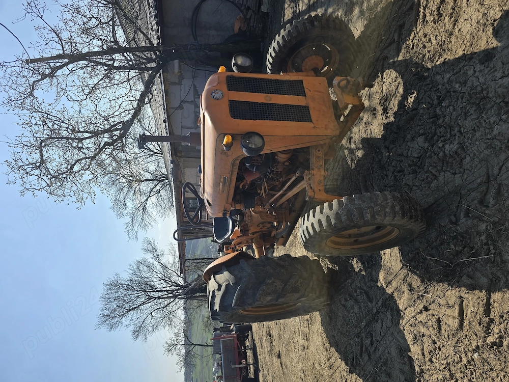 Tractor mf35 modificat, motor nissan ohc 