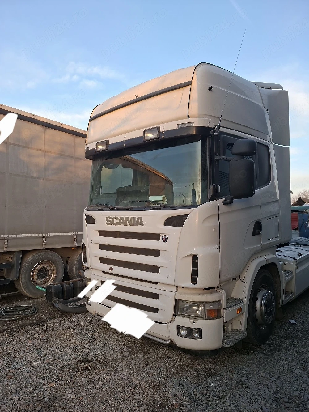 Vând schimb dezmembrez Scania V8