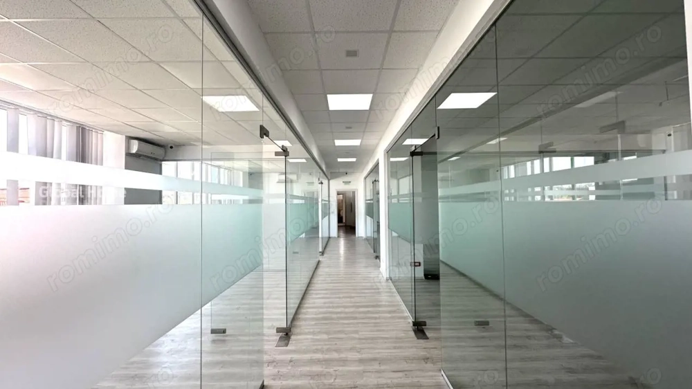 Spațiu comercial | Etaj integral | Acces marfă | Zona Militari - Uverturii