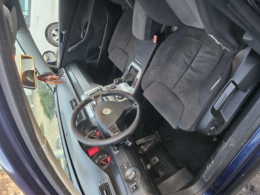 Vând VW Passat B6 